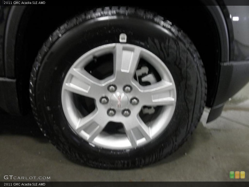 2011 GMC Acadia SLE AWD Wheel and Tire Photo #45428579