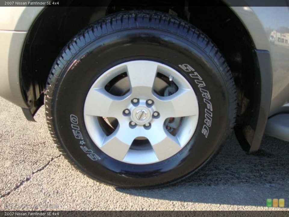 2007 Nissan Pathfinder SE 4x4 Wheel and Tire Photo #45445391