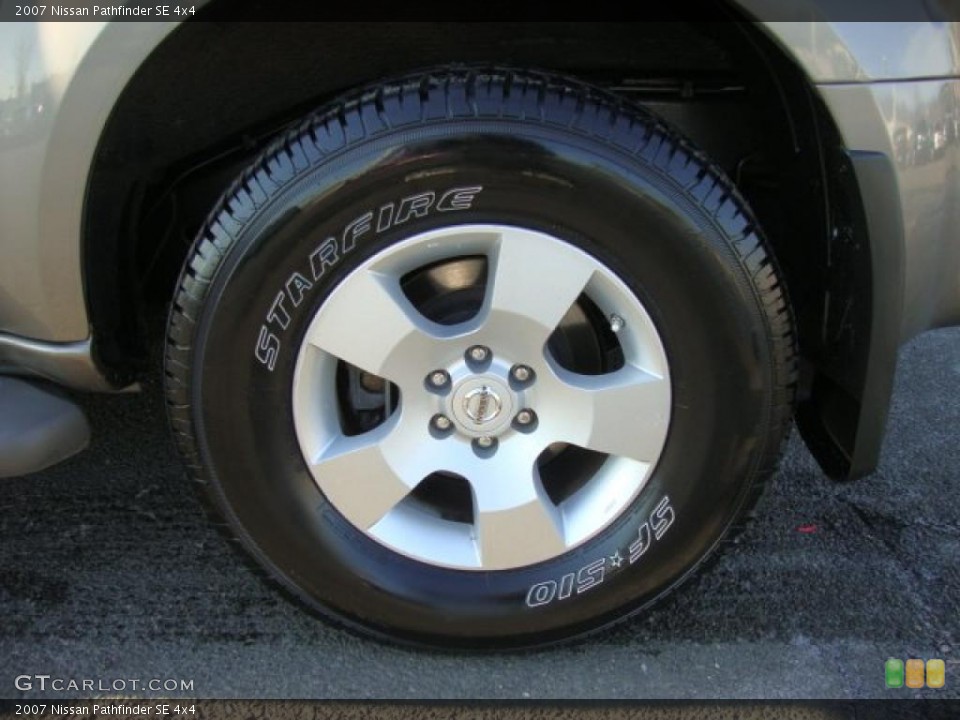 2007 Nissan Pathfinder SE 4x4 Wheel and Tire Photo #45445399