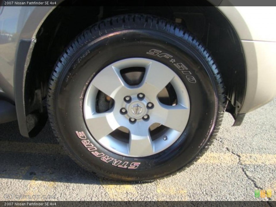 2007 Nissan Pathfinder SE 4x4 Wheel and Tire Photo #45445415