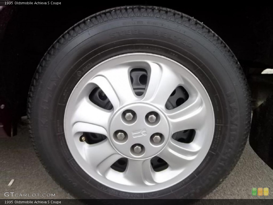 1995 Oldsmobile Achieva Wheels and Tires