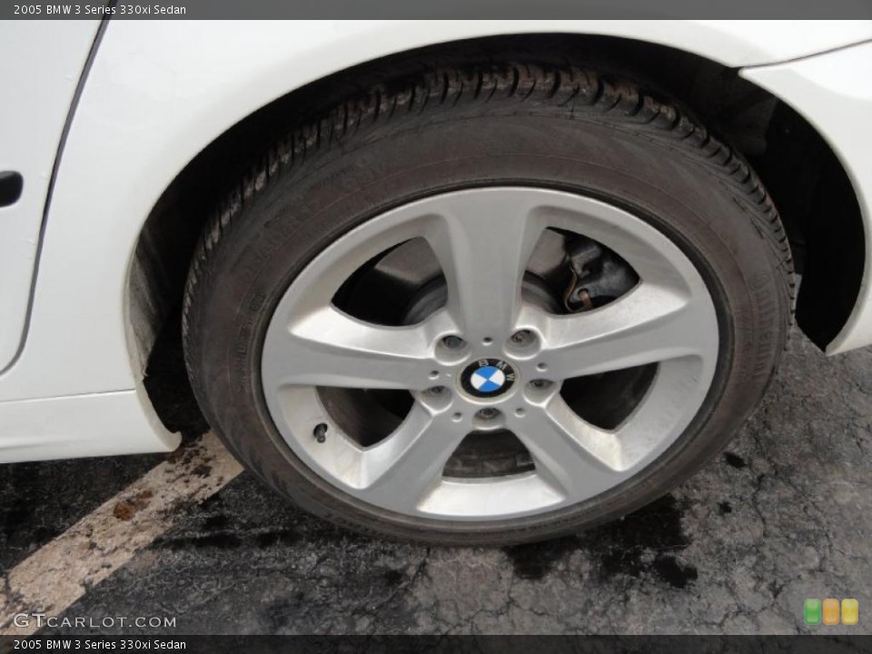 2005 BMW 3 Series 330xi Sedan Wheel and Tire Photo #45468266