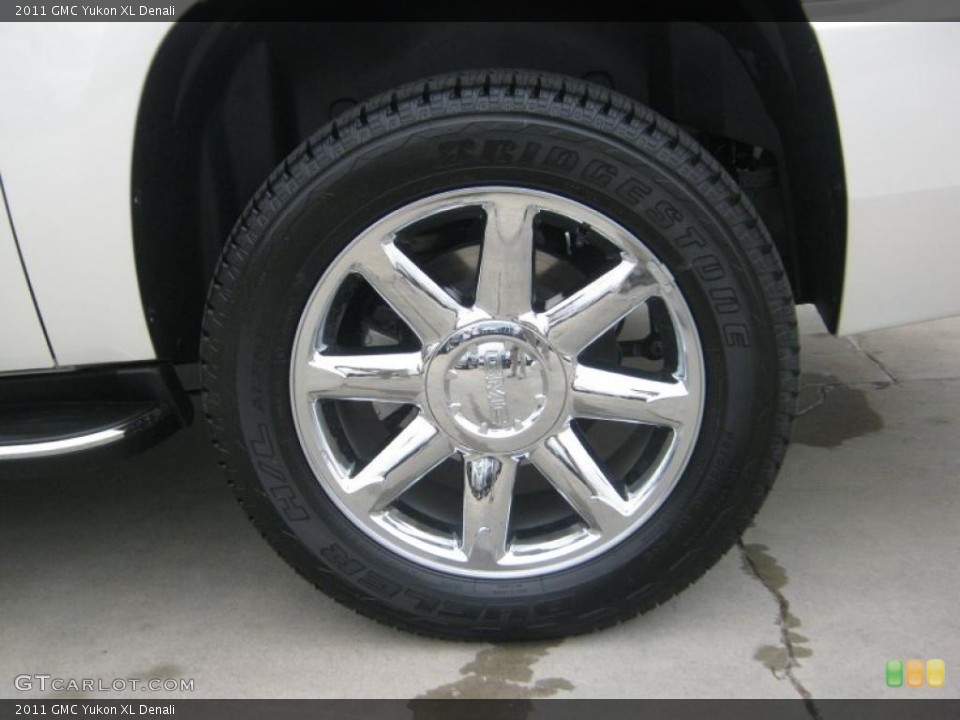 2011 GMC Yukon XL Denali Wheel and Tire Photo #45472028