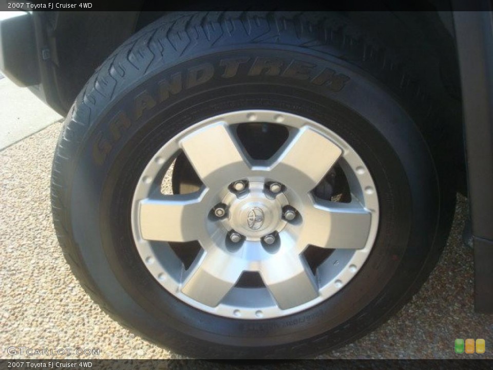 2007 Toyota FJ Cruiser 4WD Wheel and Tire Photo #45474072
