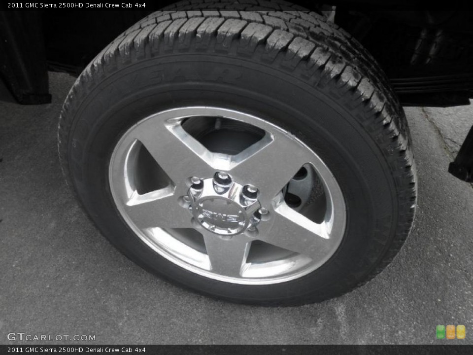 2011 GMC Sierra 2500HD Denali Crew Cab 4x4 Wheel and Tire Photo #45478172