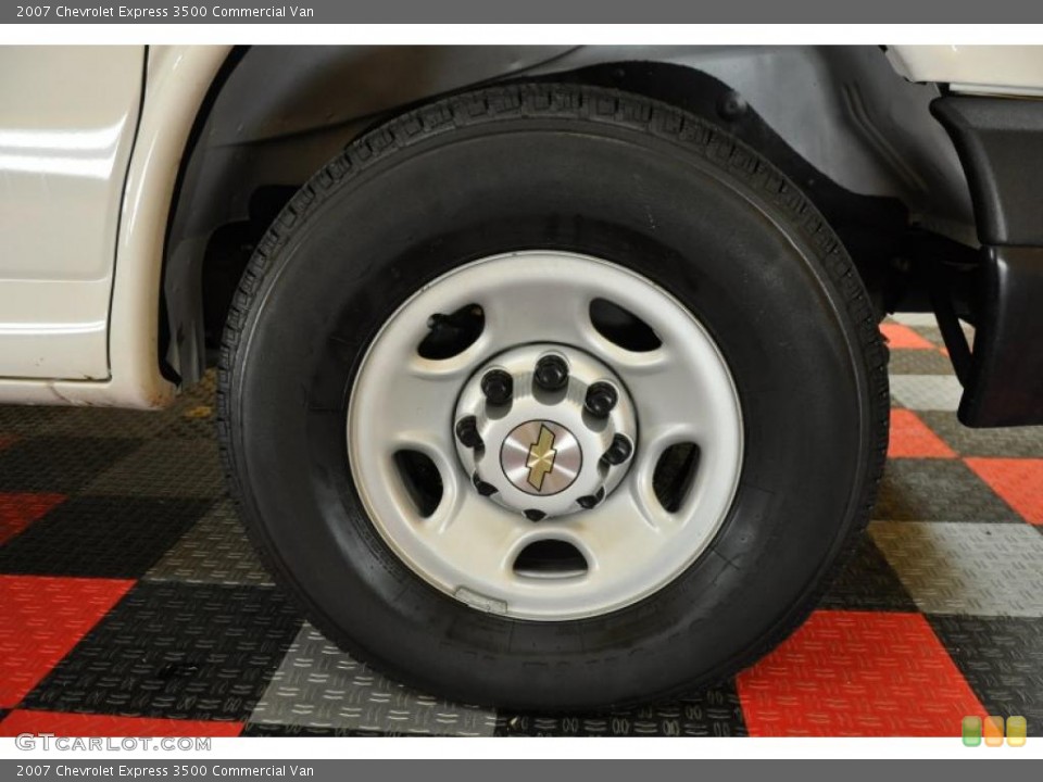 2007 Chevrolet Express 3500 Commercial Van Wheel and Tire Photo #45515080