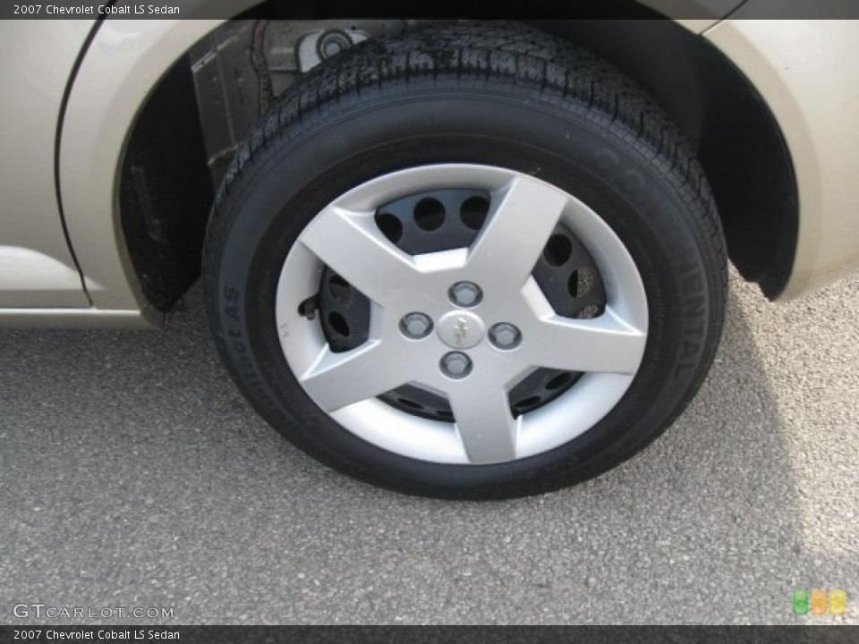 2007 Chevrolet Cobalt LS Sedan Wheel and Tire Photo #45534109