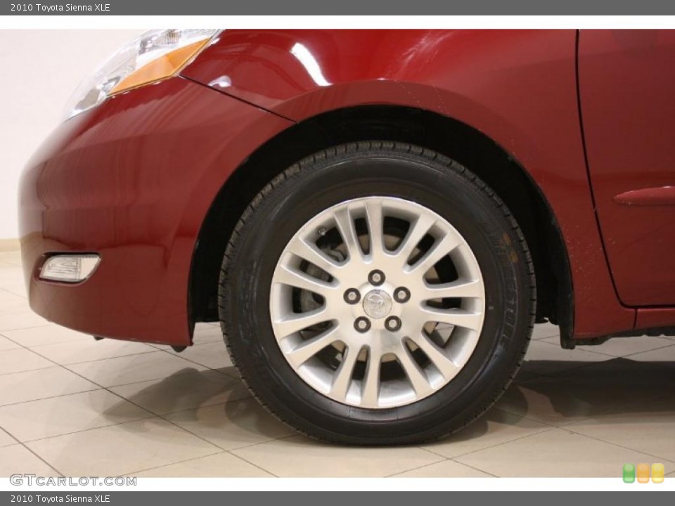 2010 Toyota Sienna XLE Wheel and Tire Photo #45539511