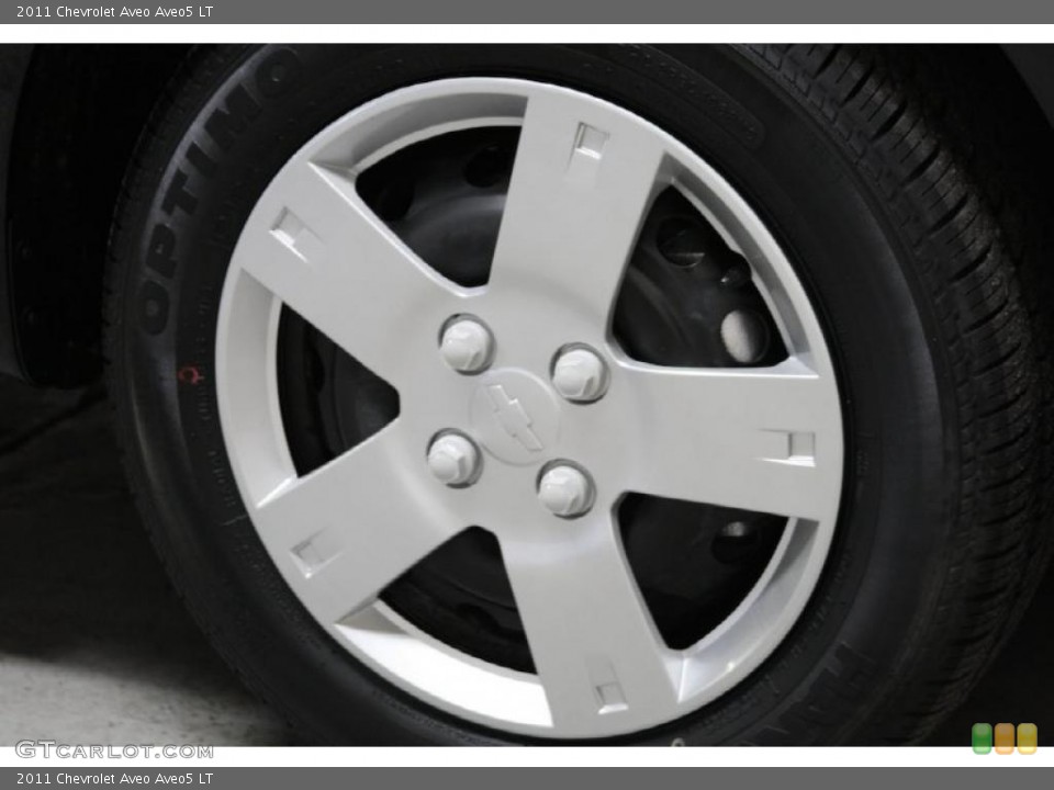 2011 Chevrolet Aveo Aveo5 LT Wheel and Tire Photo #45562951