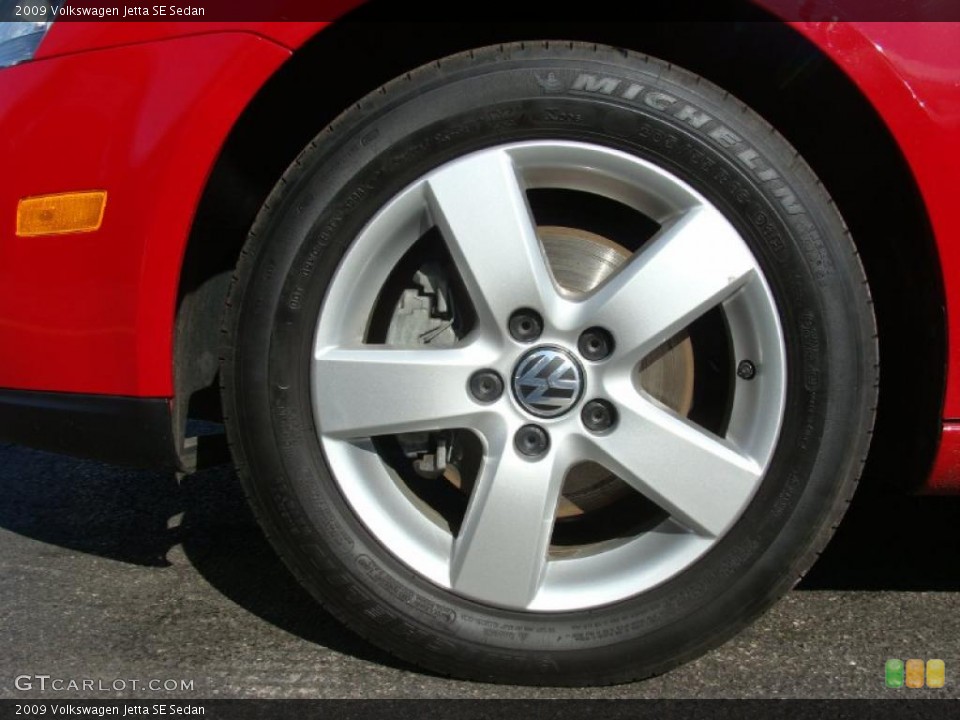 2009 Volkswagen Jetta SE Sedan Wheel and Tire Photo #45573190