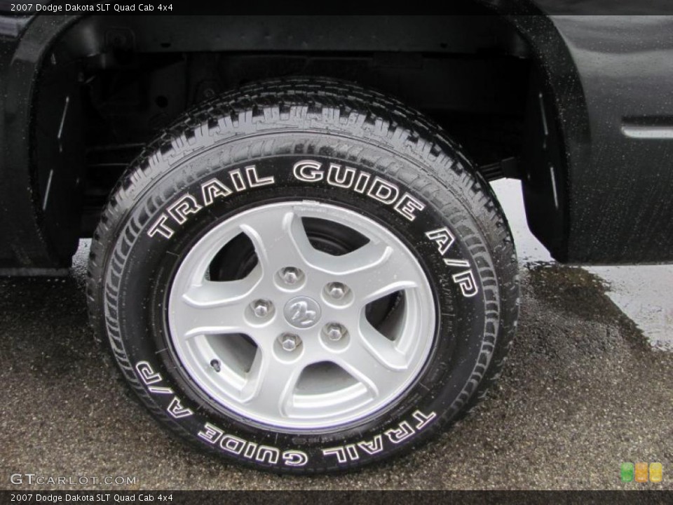 2007 Dodge Dakota SLT Quad Cab 4x4 Wheel and Tire Photo #45580871