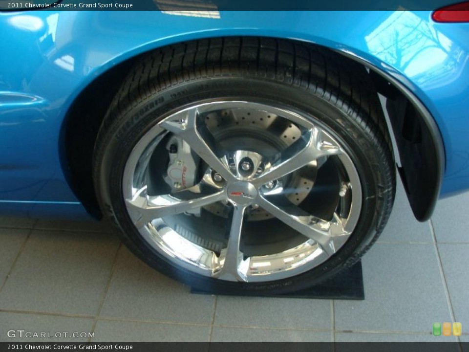 2011 Chevrolet Corvette Grand Sport Coupe Wheel and Tire Photo #45589279