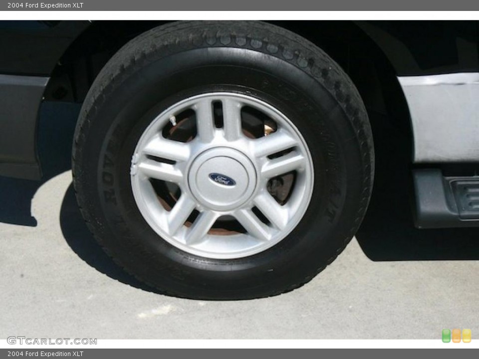 2004 Ford Expedition XLT Wheel and Tire Photo #45597248