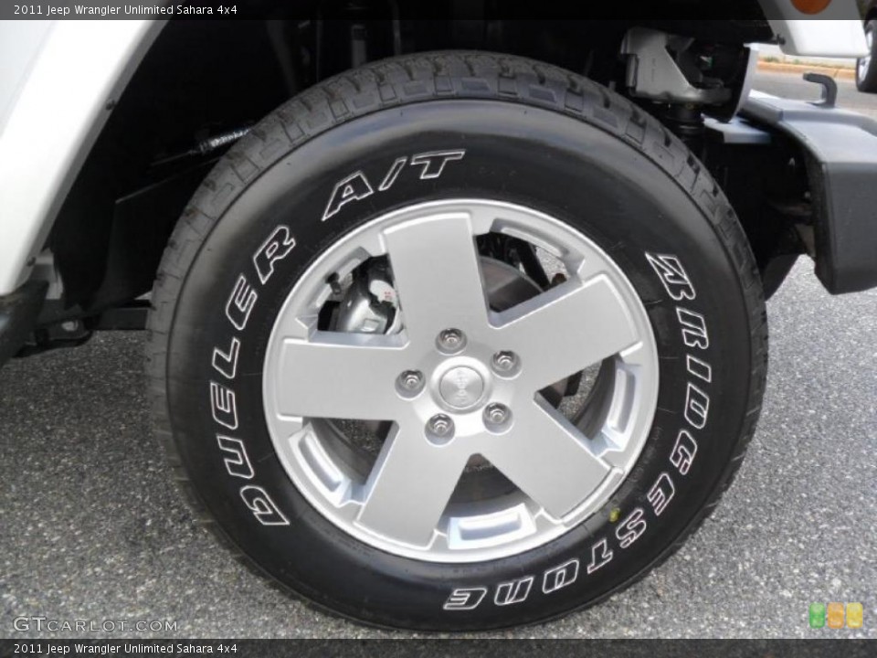 2011 Jeep Wrangler Unlimited Sahara 4x4 Wheel and Tire Photo #45614315
