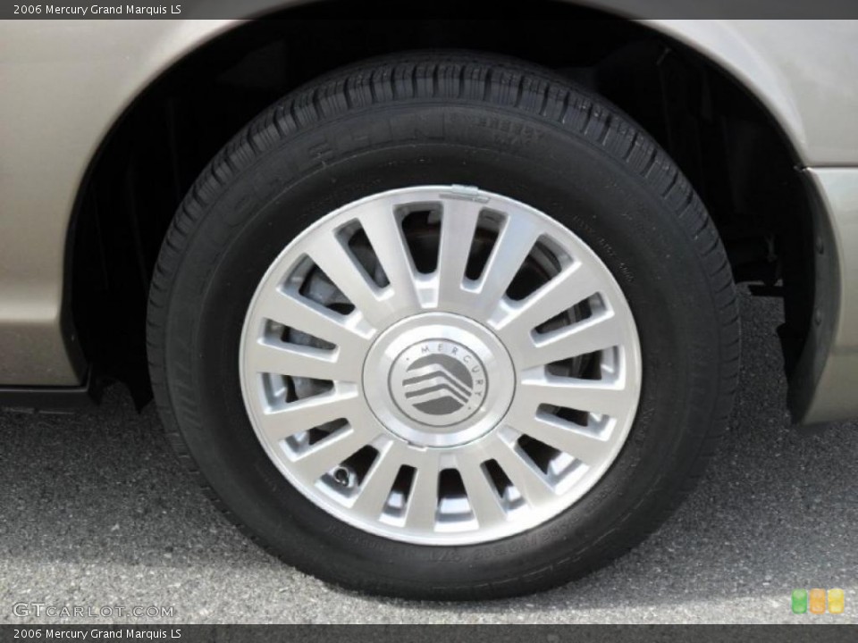 2006 Mercury Grand Marquis LS Wheel and Tire Photo #45619700
