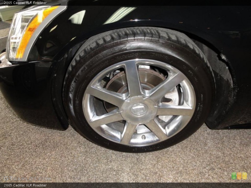 2005 Cadillac XLR Roadster Wheel and Tire Photo #45657453
