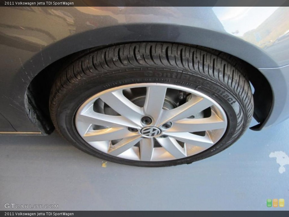 2011 Volkswagen Jetta TDI SportWagen Wheel and Tire Photo #45696284