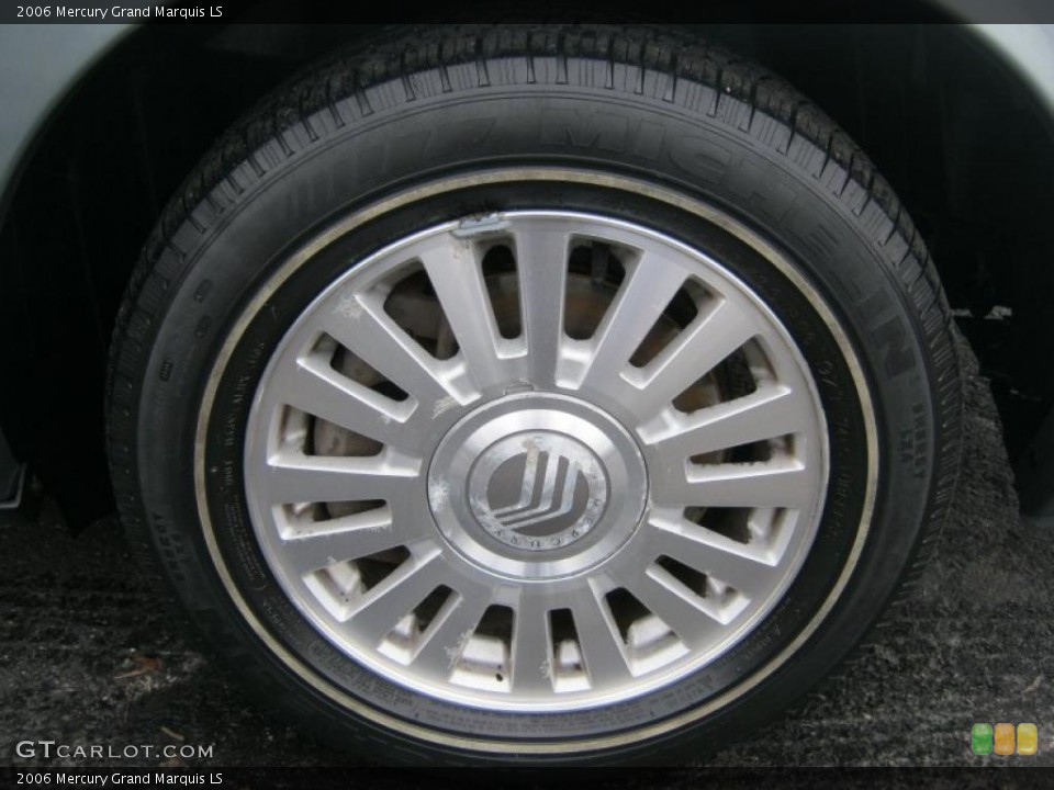 2006 Mercury Grand Marquis LS Wheel and Tire Photo #45700313