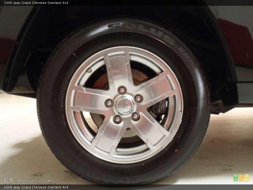 2006 Jeep Grand Cherokee Overland 4x4 Wheel and Tire Photo #45731866