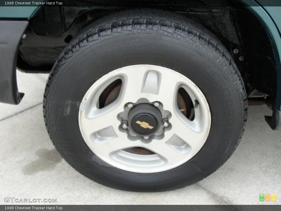1998 Chevrolet Tracker Hard Top Wheel and Tire Photo #45746798