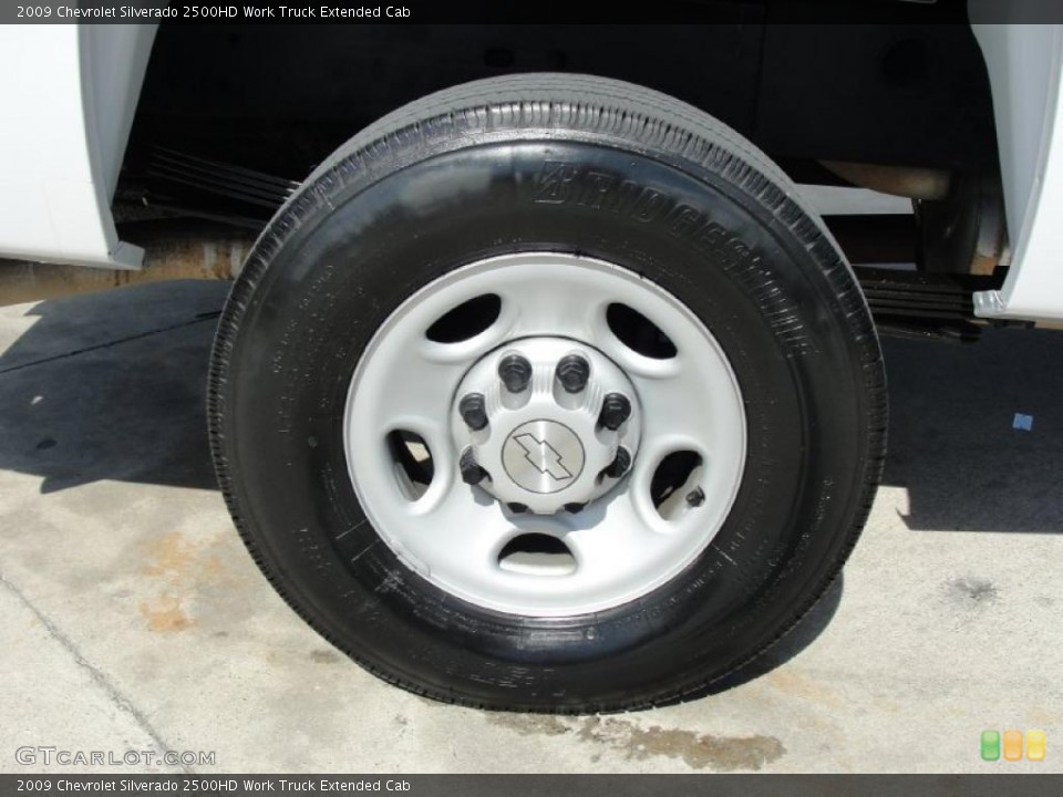 2009 Chevrolet Silverado 2500HD Work Truck Extended Cab Wheel and Tire Photo #45755358