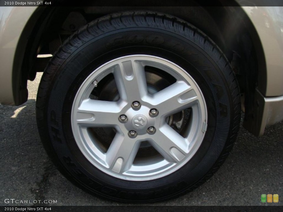 2010 Dodge Nitro SXT 4x4 Wheel and Tire Photo #45761731