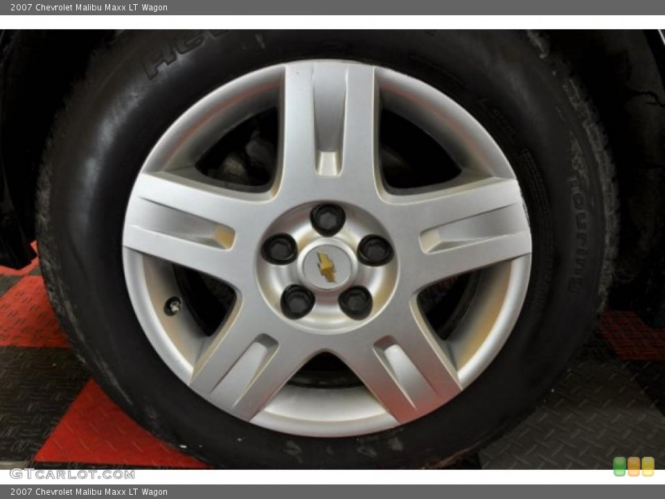 2007 Chevrolet Malibu Maxx LT Wagon Wheel and Tire Photo #45808317