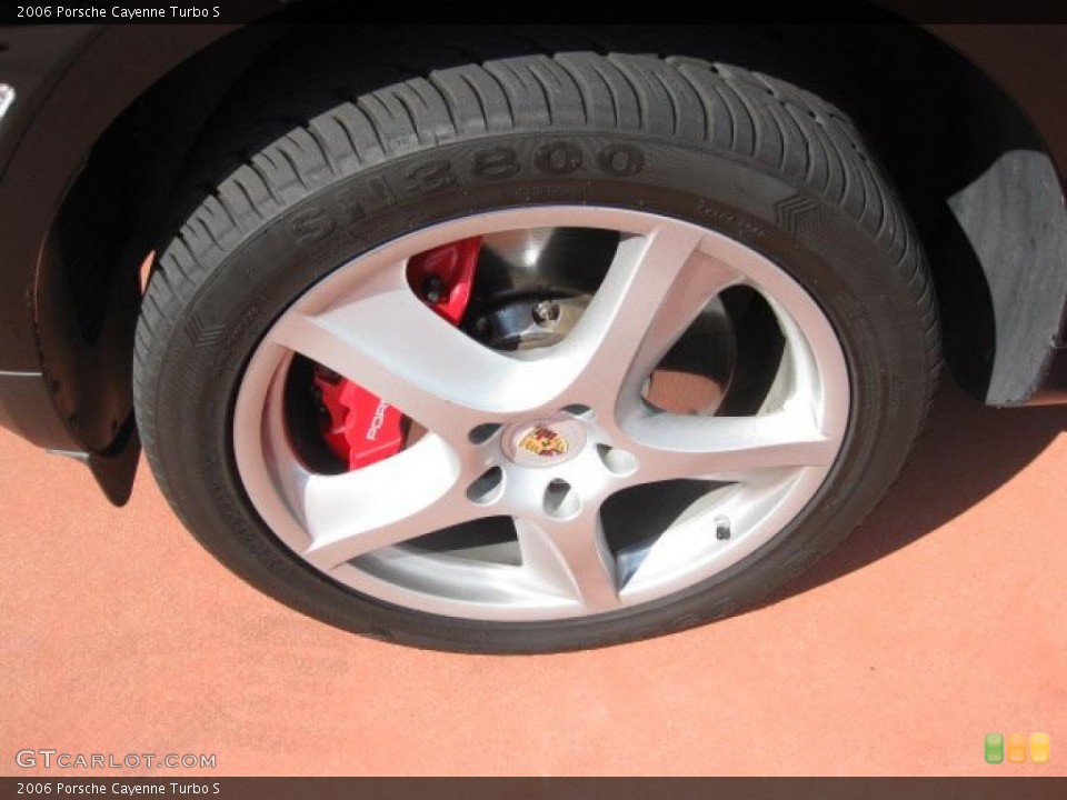 2006 Porsche Cayenne Turbo S Wheel and Tire Photo #45811937
