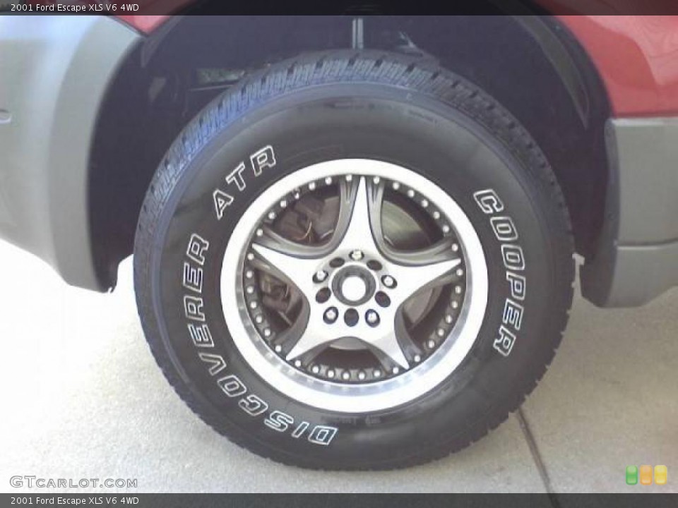 2001 Ford Escape Custom Wheel and Tire Photo #45812777