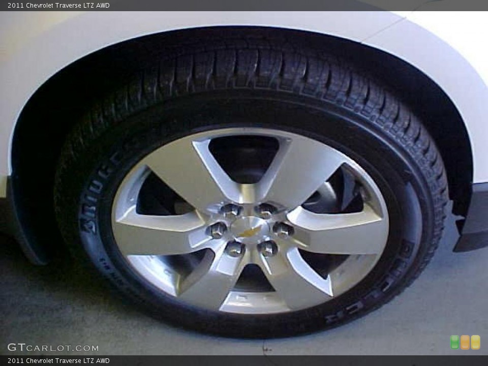 2011 Chevrolet Traverse LTZ AWD Wheel and Tire Photo #45823705