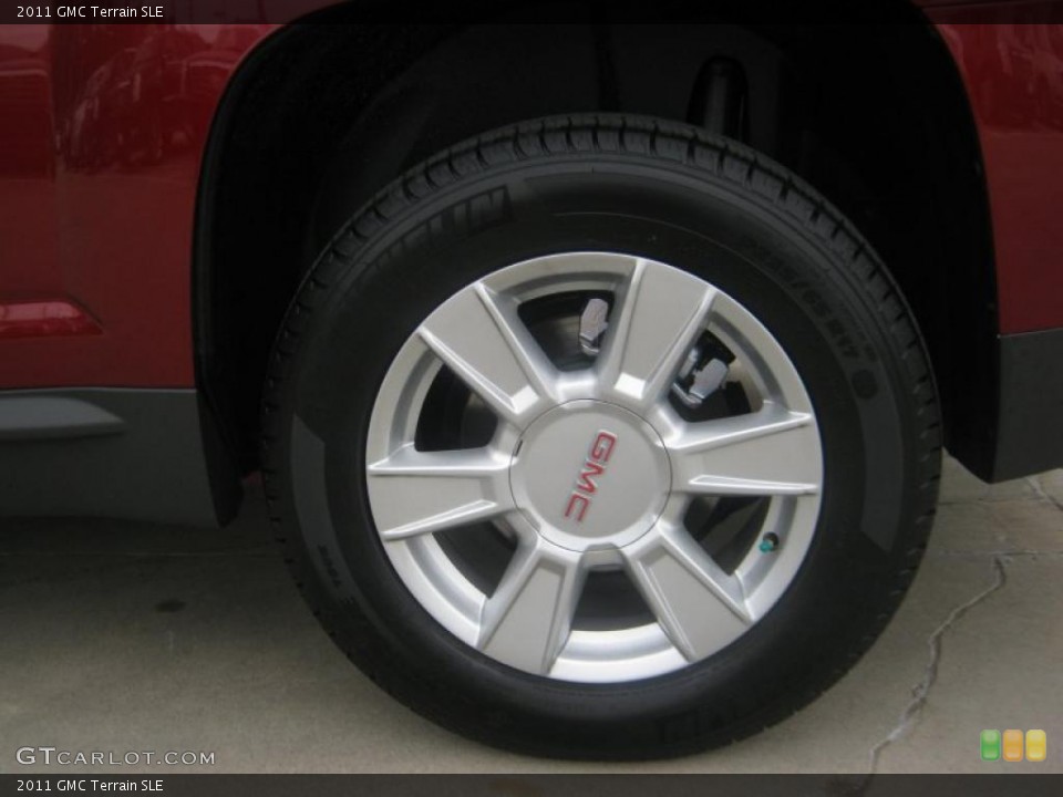 2011 GMC Terrain SLE Wheel and Tire Photo #45894126