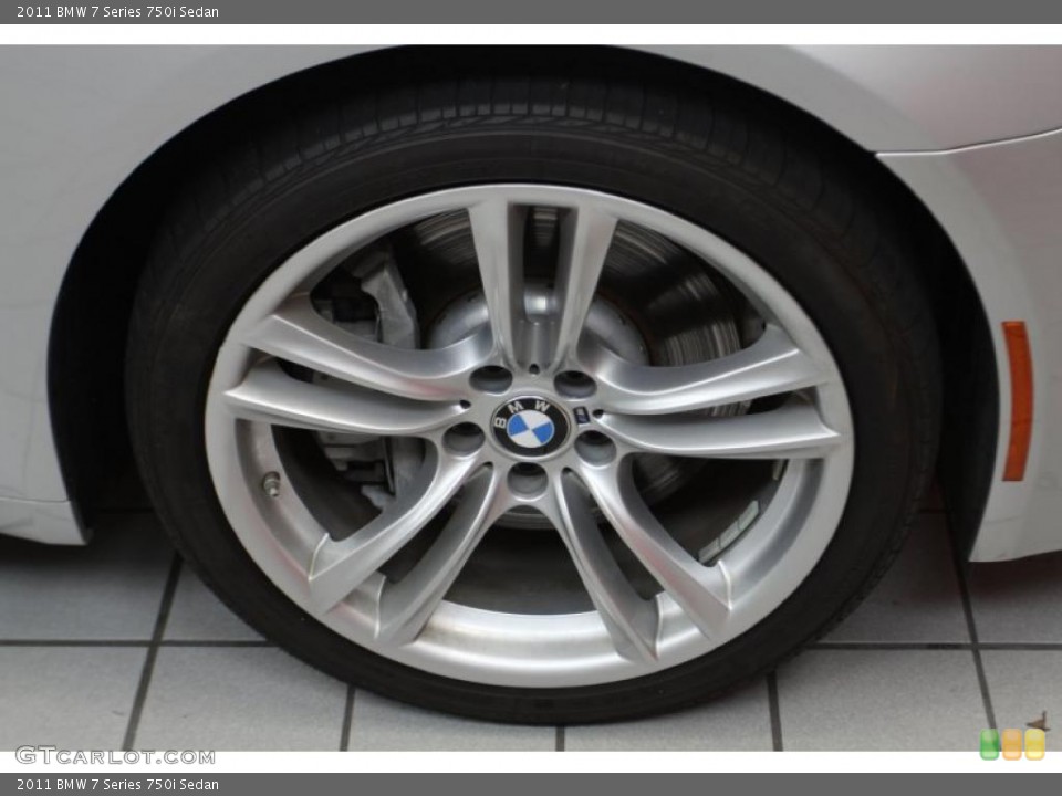 2011 BMW 7 Series 750i Sedan Wheel and Tire Photo #45897105
