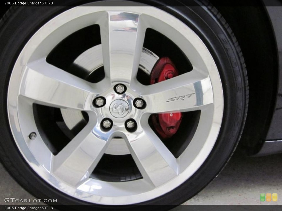 2006 Dodge Charger SRT-8 Wheel and Tire Photo #45915141
