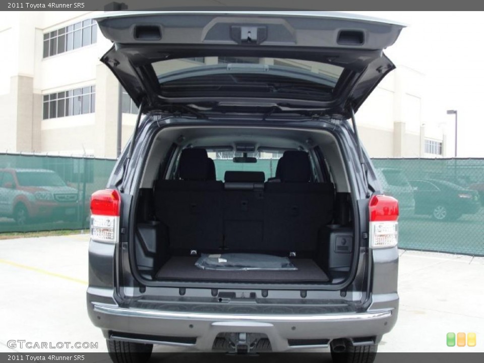 2011 Toyota 4Runner SR5 Wheel and Tire Photo #45922189