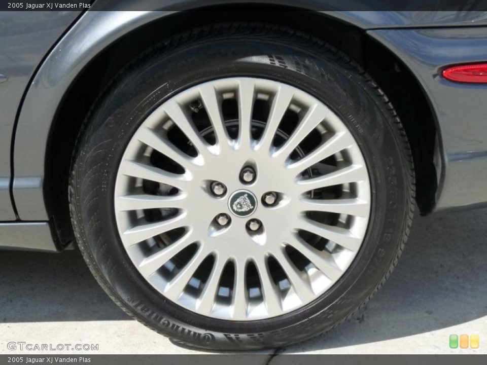 2005 Jaguar XJ Vanden Plas Wheel and Tire Photo #45953969