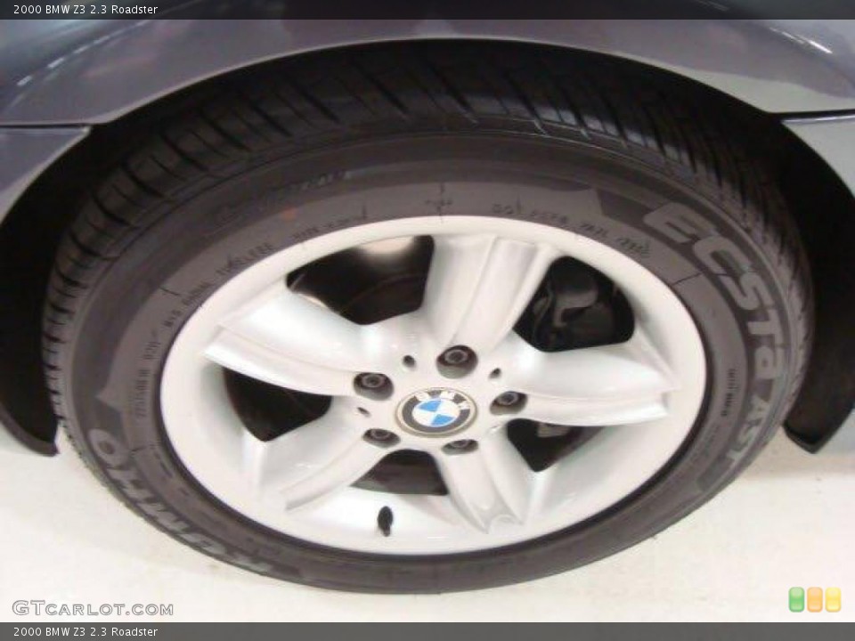 2000 BMW Z3 2.3 Roadster Wheel and Tire Photo #45967964