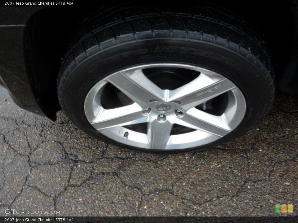 2007 Jeep Grand Cherokee SRT8 4x4 Wheel and Tire Photo #45973421