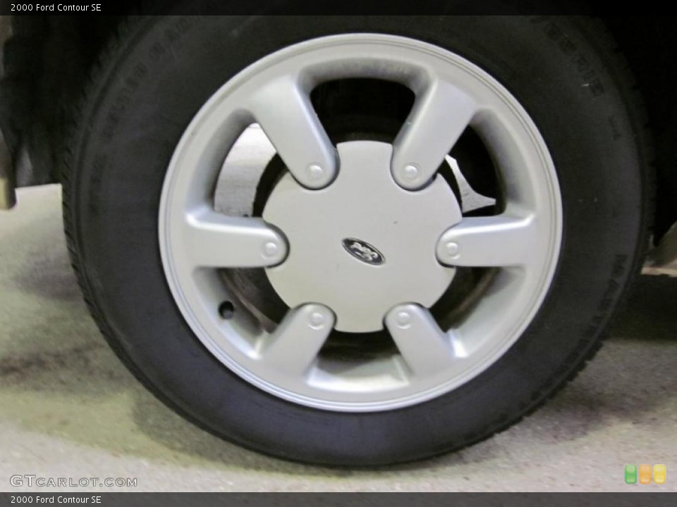 2000 Ford Contour SE Wheel and Tire Photo #46047488