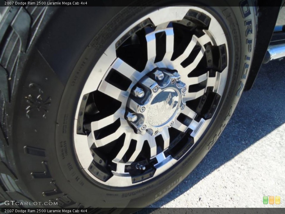 2007 Dodge Ram 2500 Custom Wheel and Tire Photo #46063557