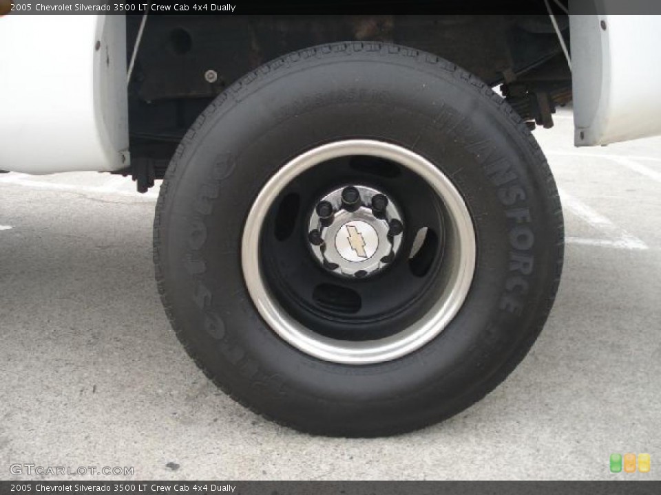 2005 Chevrolet Silverado 3500 Custom Wheel and Tire Photo #46075610