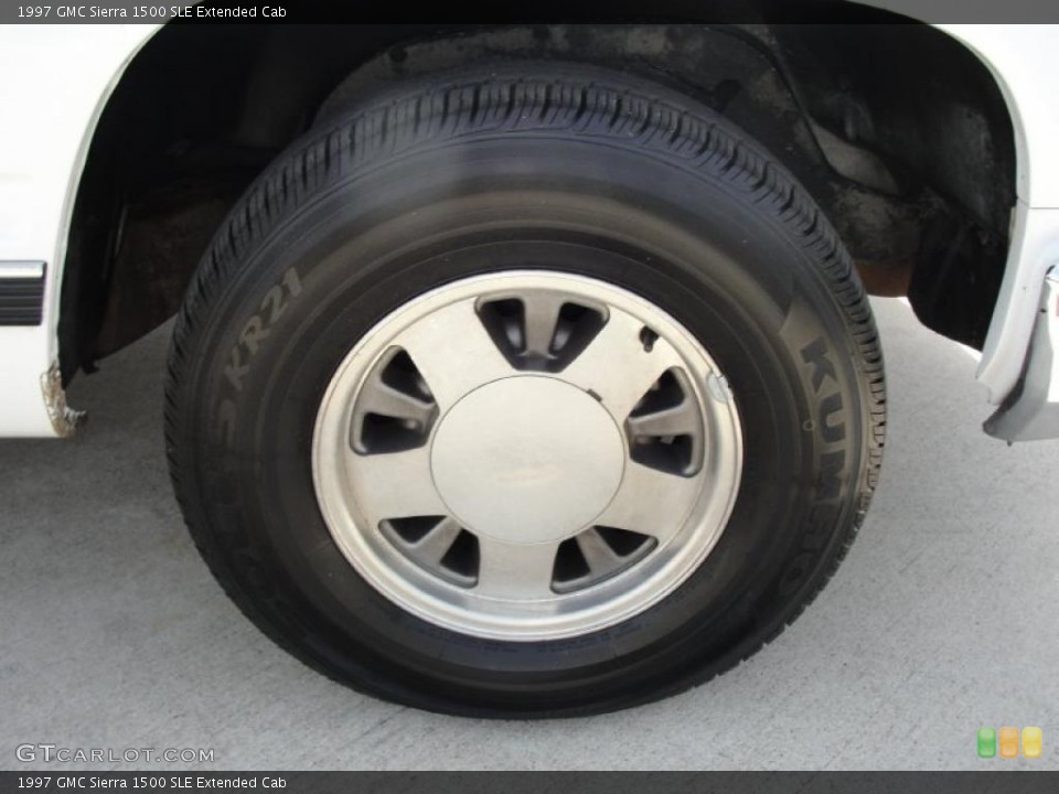 1997 GMC Sierra 1500 SLE Extended Cab Wheel and Tire Photo #46075826