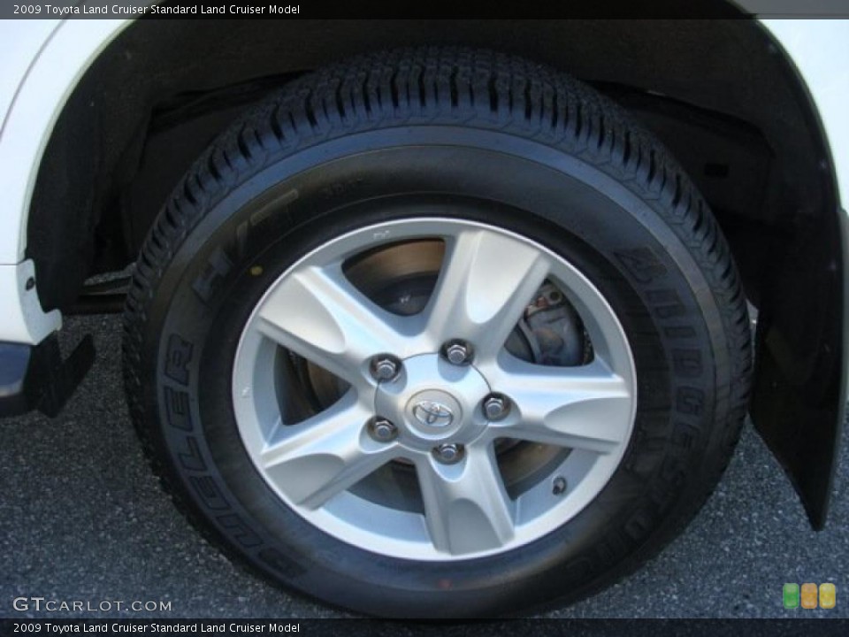 2009 Toyota Land Cruiser  Wheel and Tire Photo #46076747