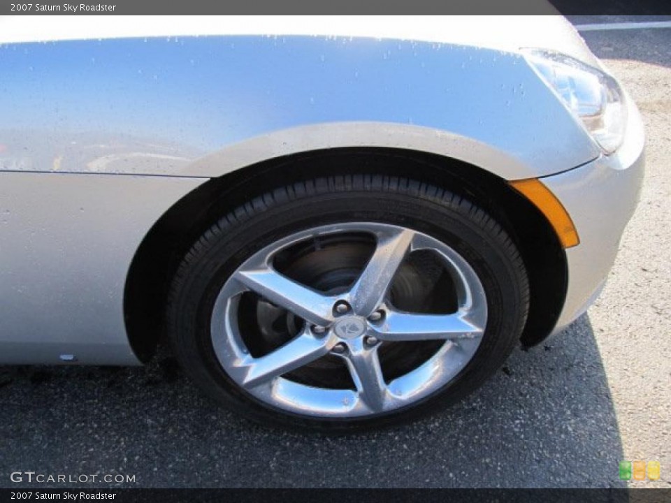 2007 Saturn Sky Roadster Wheel and Tire Photo #46127766