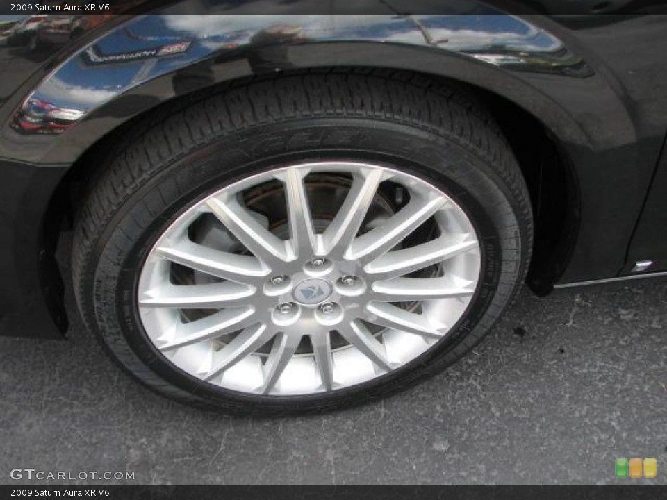 2009 Saturn Aura XR V6 Wheel and Tire Photo #46129162
