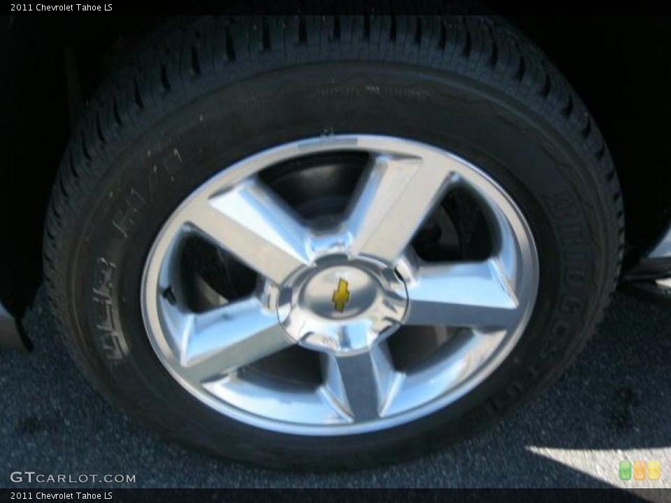 2011 Chevrolet Tahoe LS Wheel and Tire Photo #46134583