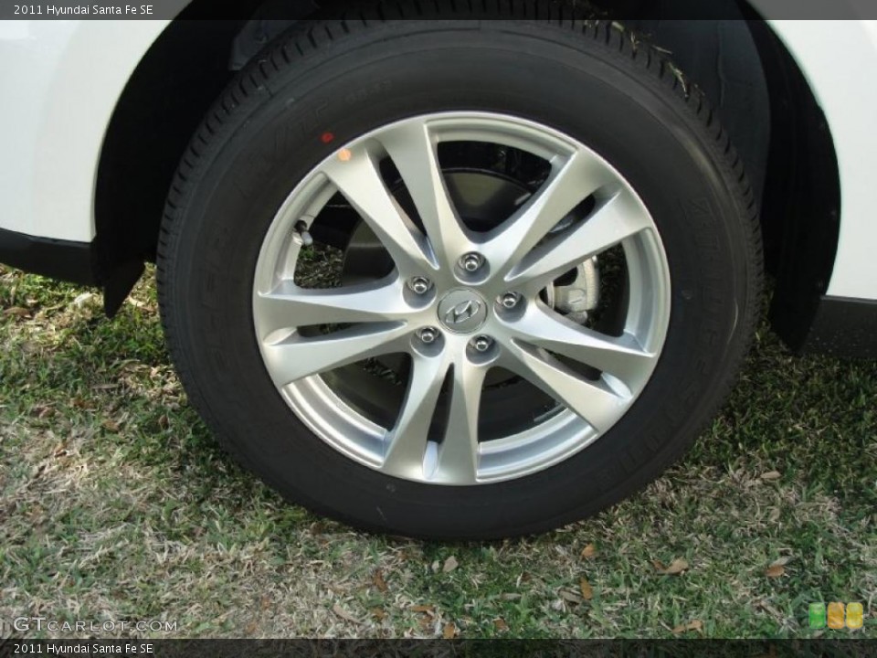 2011 Hyundai Santa Fe SE Wheel and Tire Photo #46137631