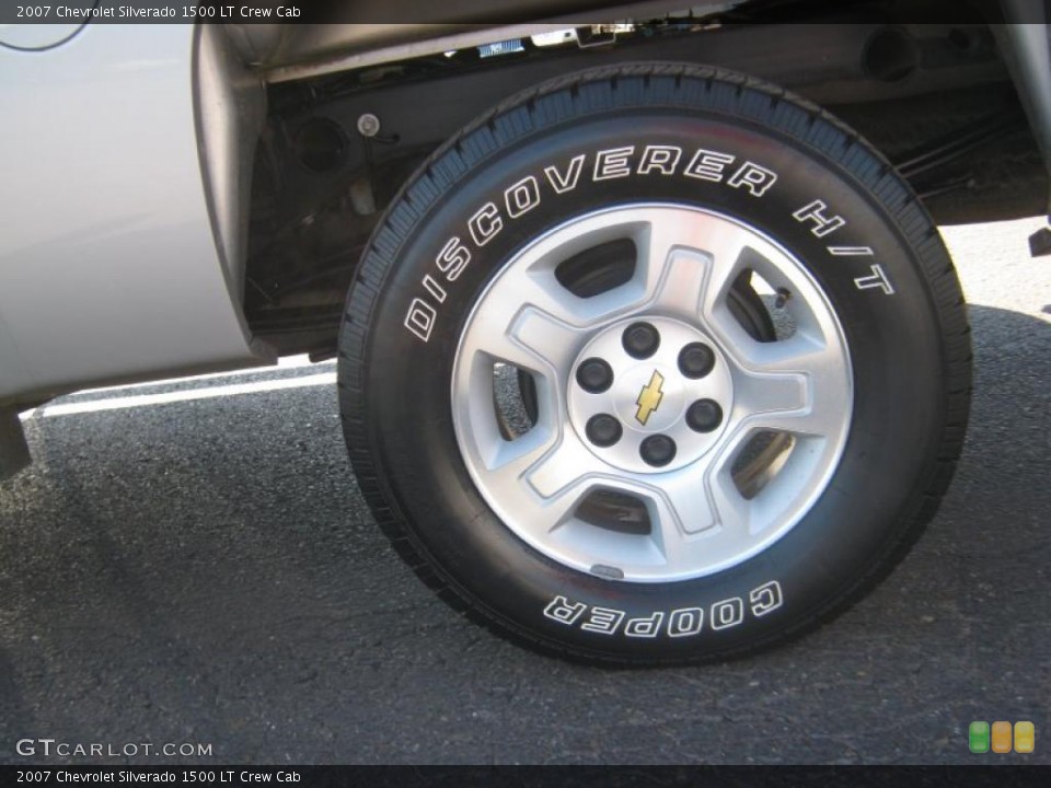2007 Chevrolet Silverado 1500 LT Crew Cab Wheel and Tire Photo #46153462