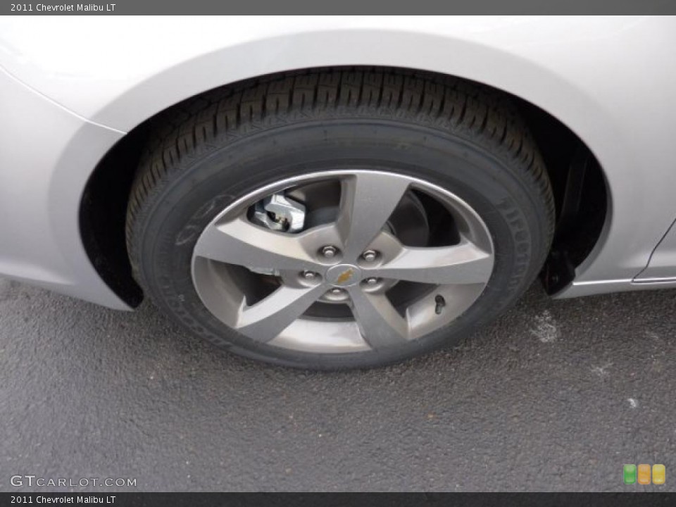 2011 Chevrolet Malibu LT Wheel and Tire Photo #46224569