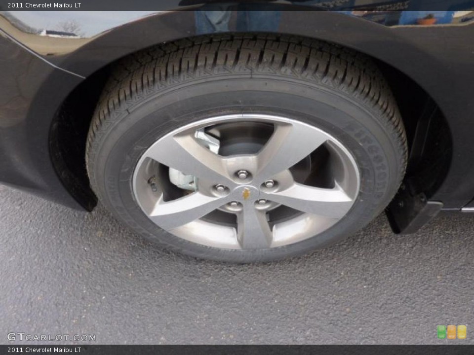 2011 Chevrolet Malibu LT Wheel and Tire Photo #46224710