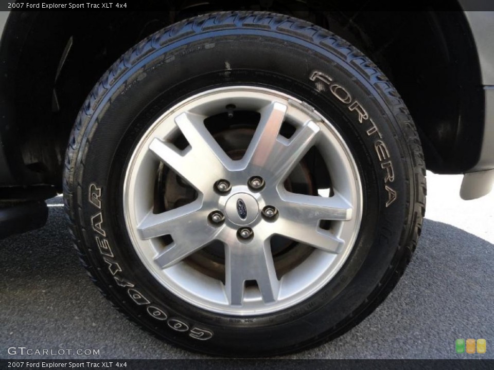 2007 Ford Explorer Sport Trac XLT 4x4 Wheel and Tire Photo #46227884 | GTCarLot.com 2007 Ford Explorer Sport Trac Tire Size